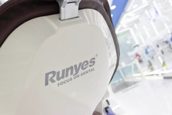 Runyes Dental Unit (Down Mounted) - Image 6